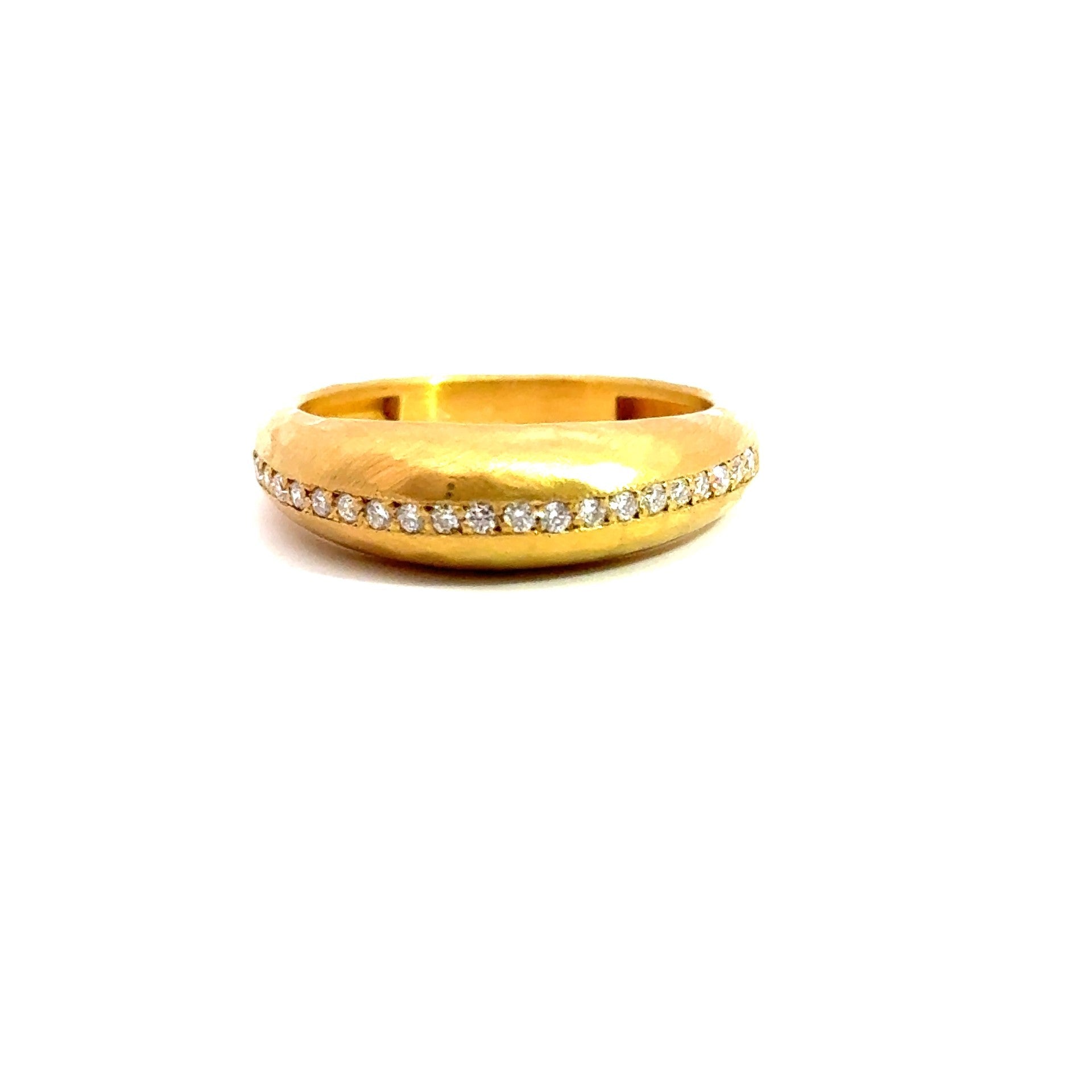 Lika Behar Hammered Gold Diamond Ring - Kelly Wade Jewelers Store